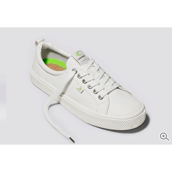 Cariuma Shoes - Cariuma Women’s OCA LOW off-white Canvas Shoes Size 9 NEW